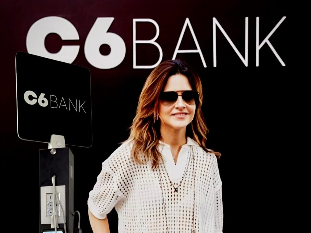 Evento Jockey Club com totem do C6 Bank