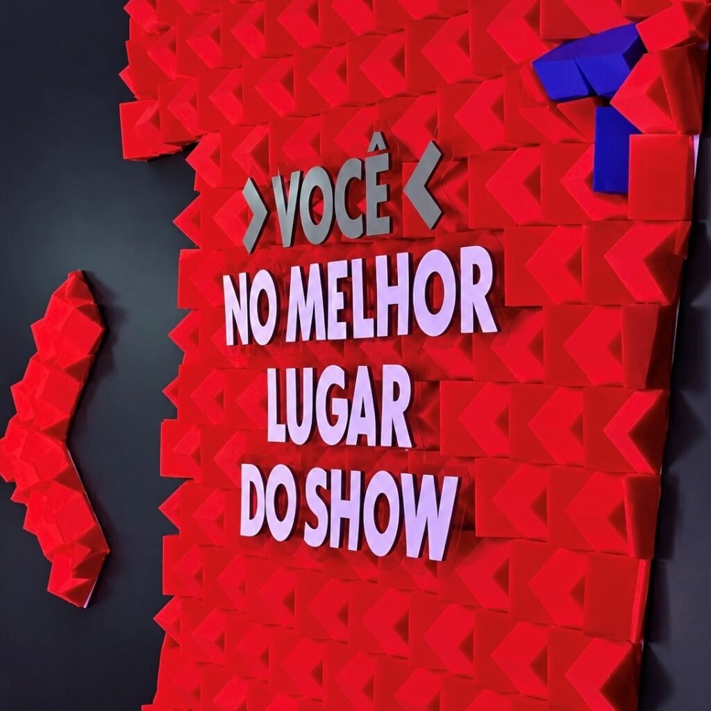 Ambientação do espaço Globoplay e Multishow no Rock in Rio 2026