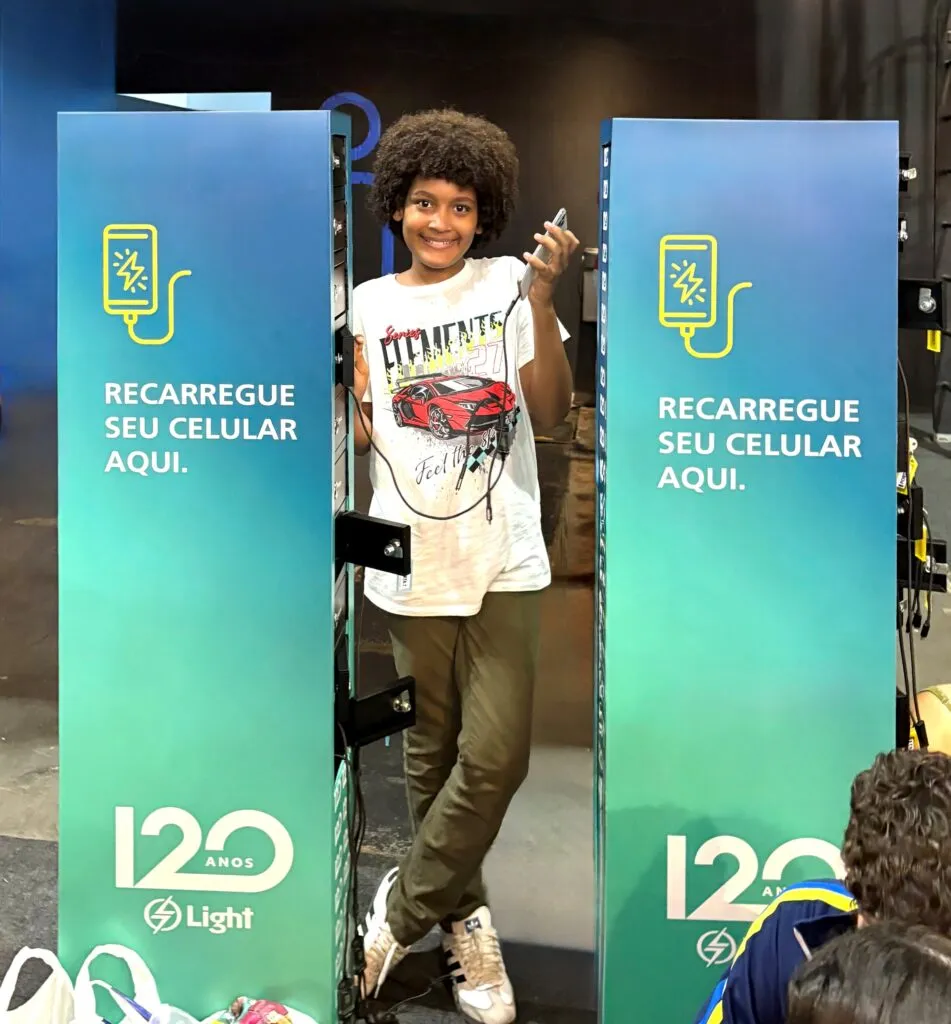Locker Chave da Light na Bienal do Livro