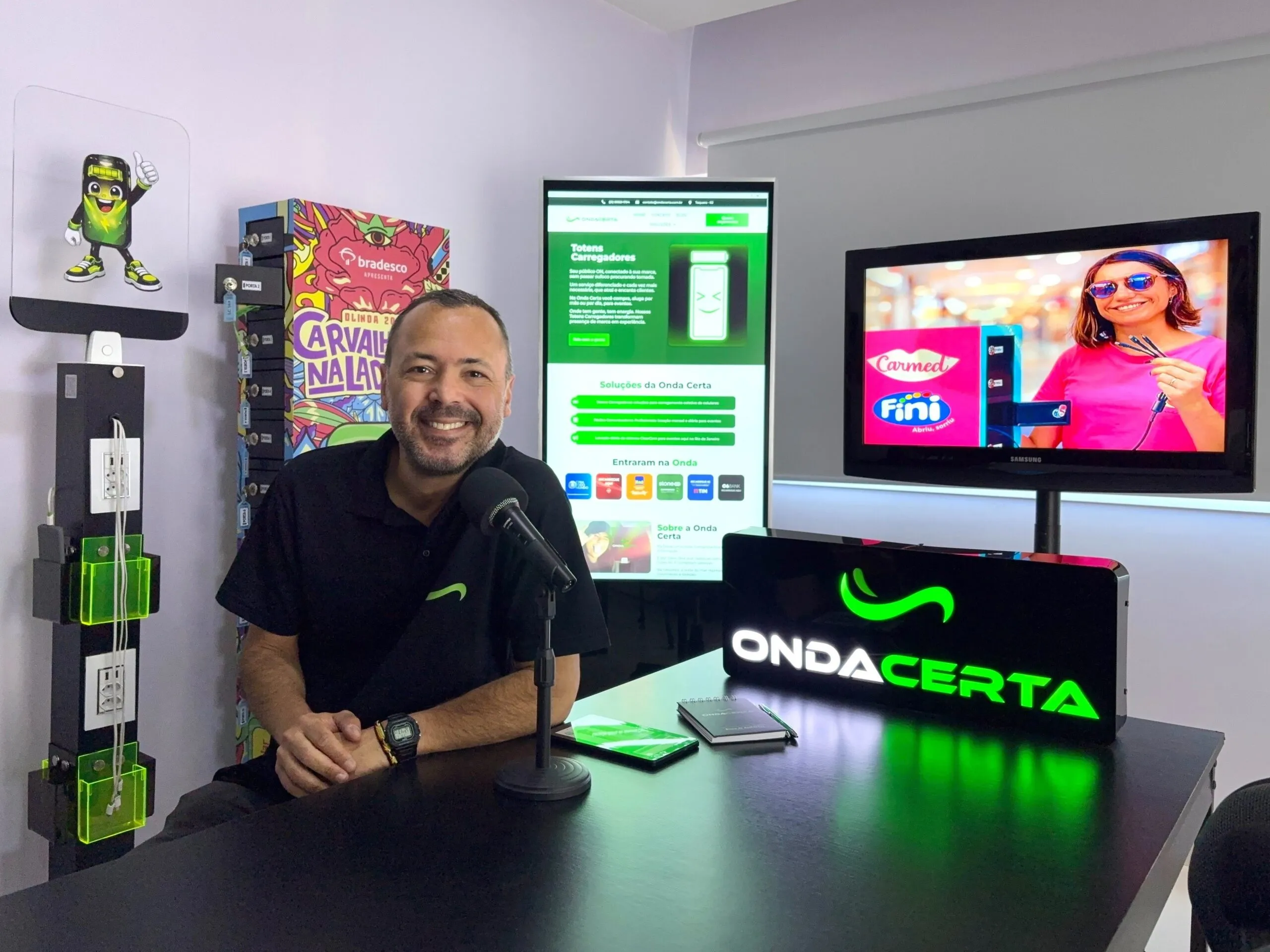 Showroom e estúdio da Onda Certa